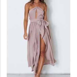 Maxi 2 slits dress, lilac color.